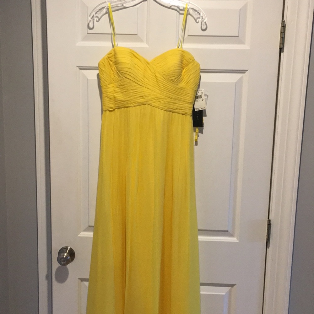 Aidan Mattox Yellow Strapless Sweetheart Dress